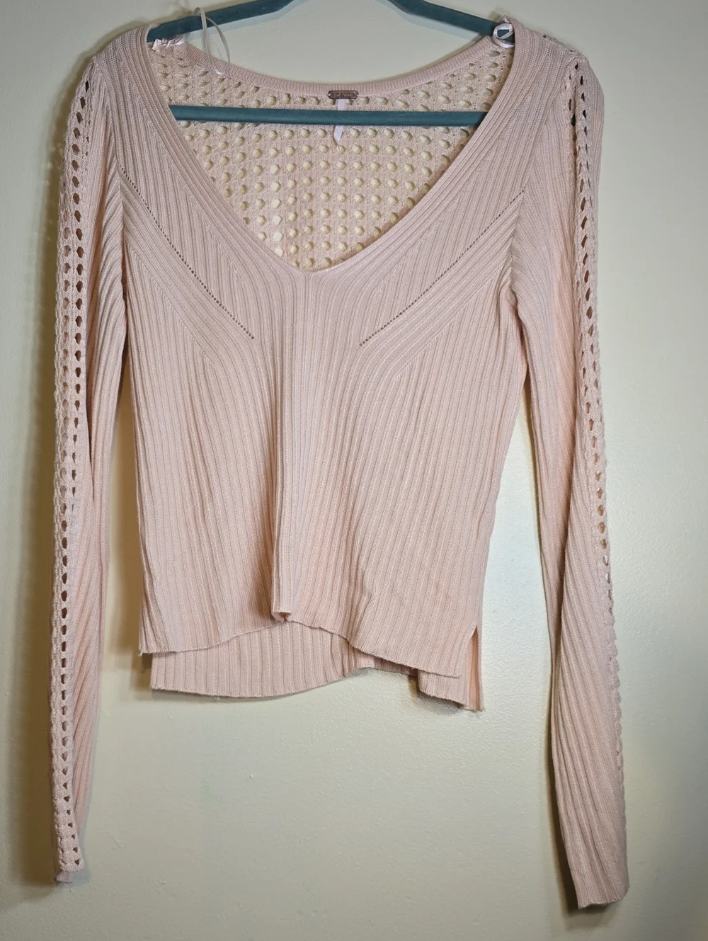 Free People Ribbed V-Neck Long Sleeve Top in Blush